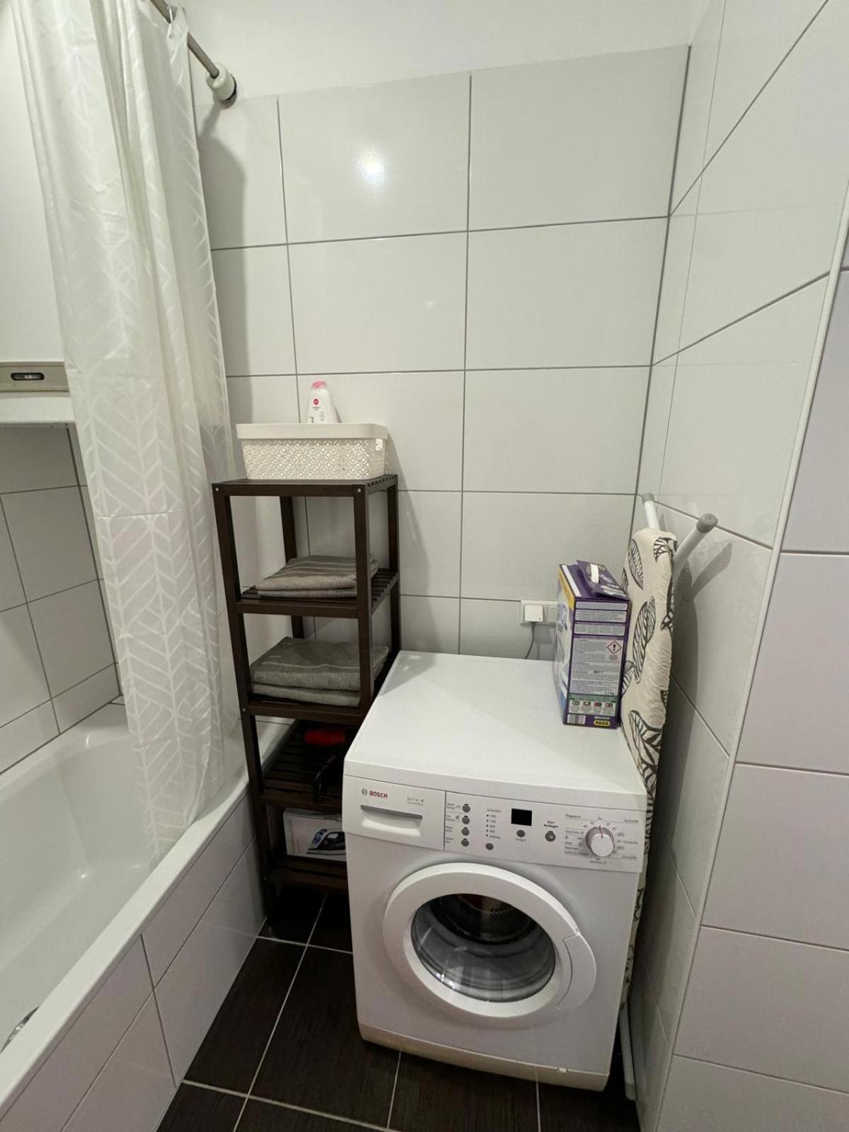 Sunny And Elegant Apartament In Central Location Graz Exterior foto