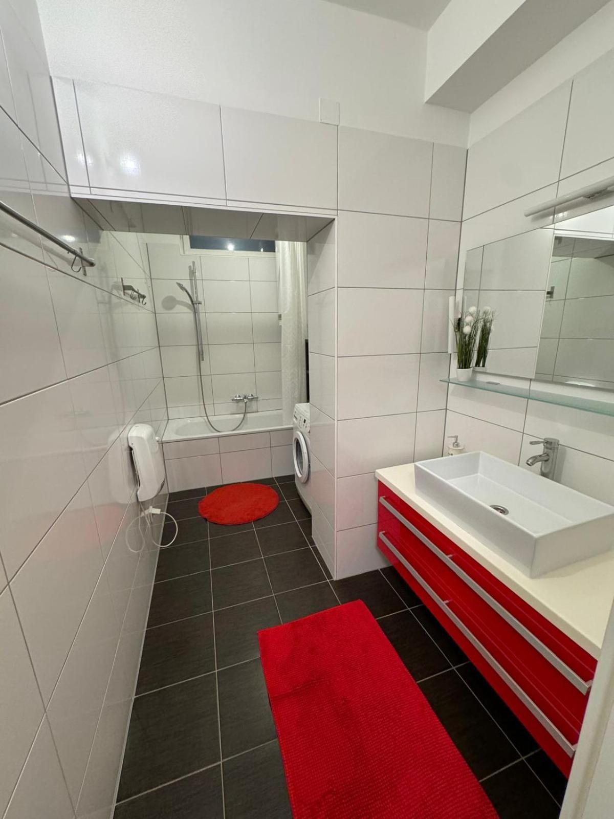 Elegant Apartament In Central Location Graz-Free Parking Exterior foto